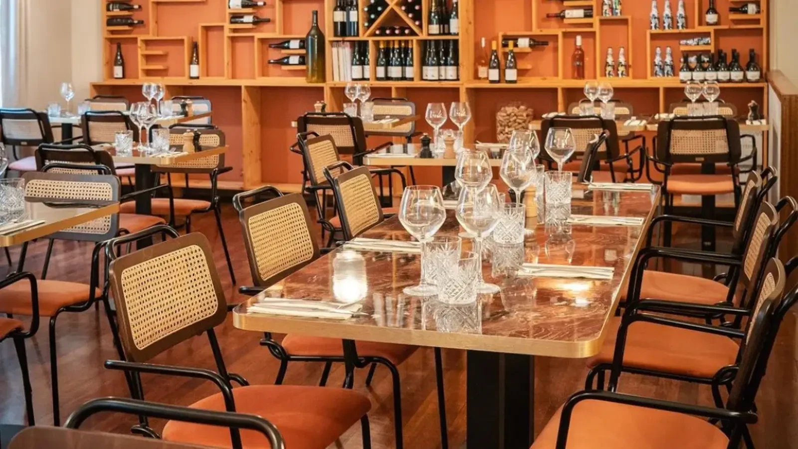 Salle du restaurant L'Orangerie à Béziers